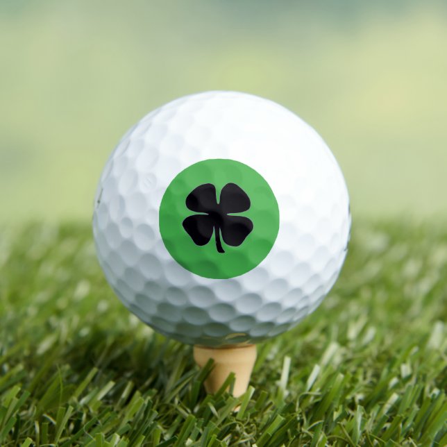 Balles de golf Bridgestone e6 vert Black Clover 12 (T-shirt Insitu)