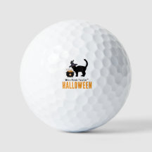 chat branché avec un chapeau de sorcière à Hallowe