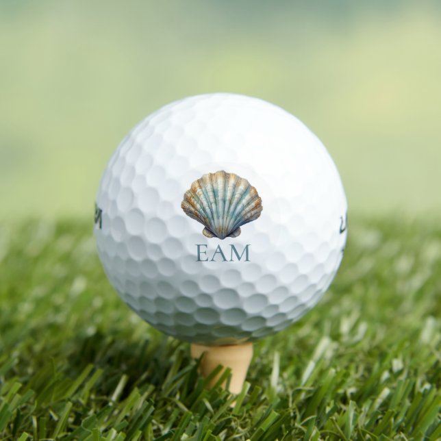 Balles De Golf Coquillage Monogramme Bleu Côtier en Pétoncle (T-shirt Insitu)