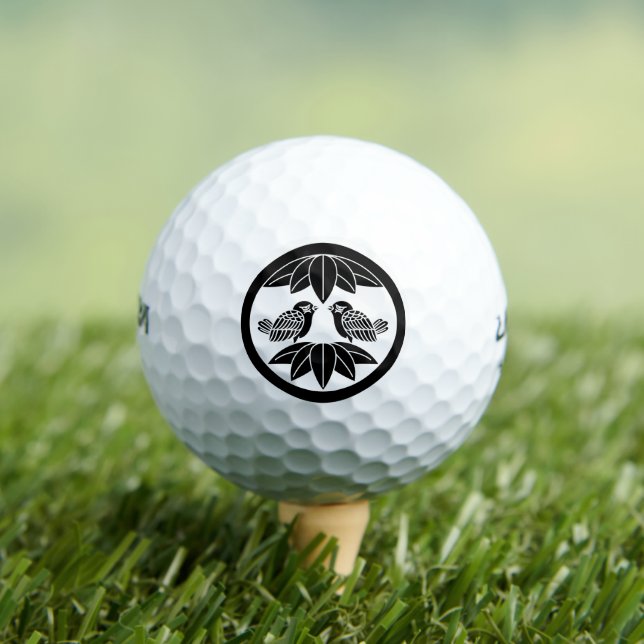 Balles De Golf Dix feuilles de bambou & moineaux en face (T-shirt Insitu)