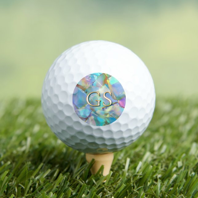 Balles De Golf Grand monogramme ou nom sur Opal (T-shirt Insitu)