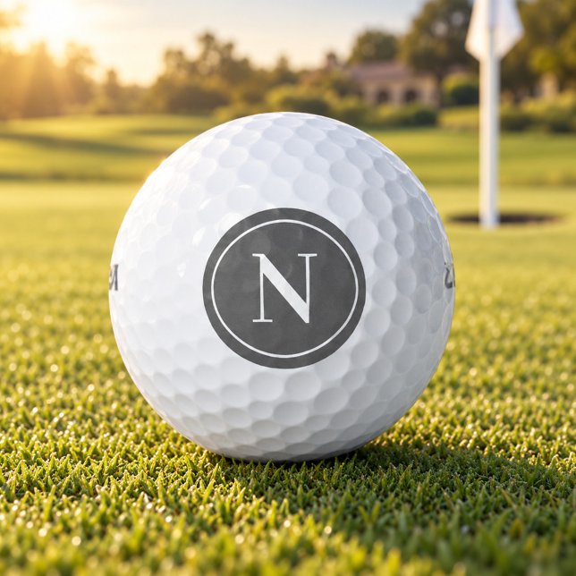 Balles De Golf Initiale de monogramme rond gris classique (Créateur téléchargé)