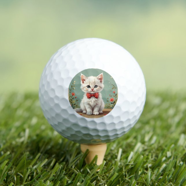 Balles De Golf Joli adorable chat blanc avec noeud papillon (T-shirt Insitu)