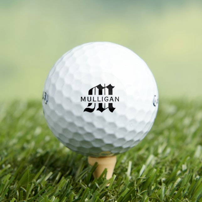 Balles De Golf Modèle de monogramme pour cadeaux de mariage avec  (T-shirt Insitu)
