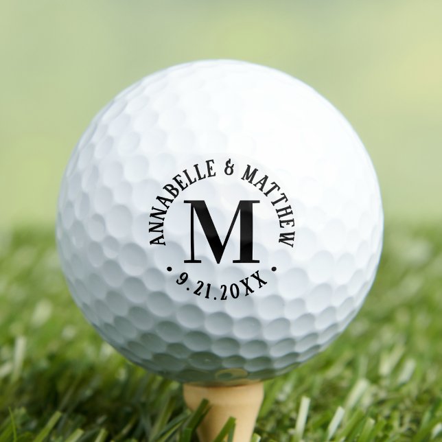 Balles De Golf Monogramme de mariage de couple élégant (Elegant Couple Wedding Monogram Golf Balls)
