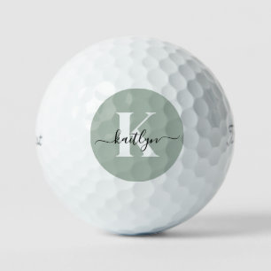 Balles De Golf Monogramme Moderne de Vert Sauge en Écriture
