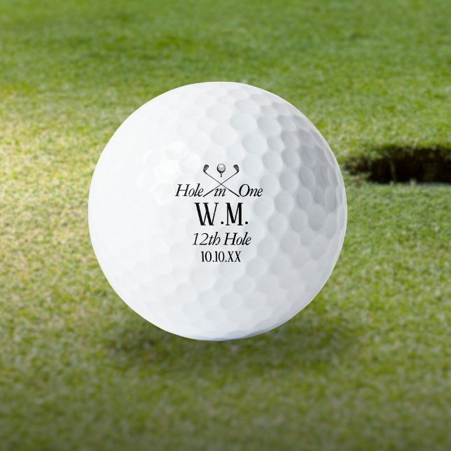 Balles De Golf Monogramme personnalisé pour un trou en un (Personalized Monogram Hole in One Golf Balls)