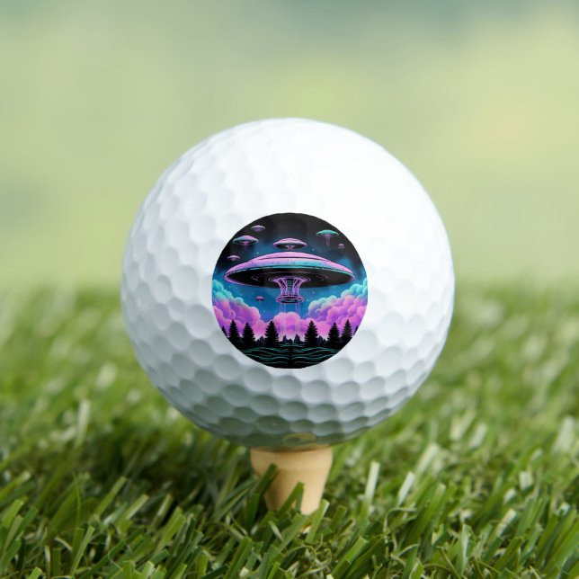 Balles De Golf OVNI Aliens Invasion esthétique (T-shirt Insitu)