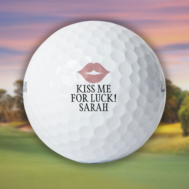 Balles De Golf Personnalisé Embrasse-Moi Pour Les Lèvres Roses De (Custom Kiss Me For Luck Pink Lips Golf Balls)