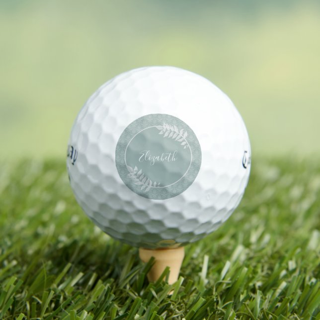 Balles De Golf Sage Green Elegant Damask (T-shirt Insitu)