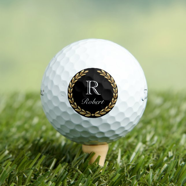 Balles De Golf Titleist Pro V1 Golf Balls - Custom Name Golf Ball (T-shirt Insitu)
