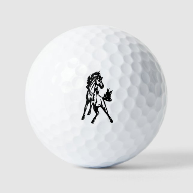 Balles De Golf Un cheval sautant franchement dans la nature (Recto)