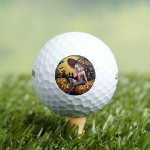 Balles De Golf Une sorcière d'Halloween aux yeux verts sur Jack-O