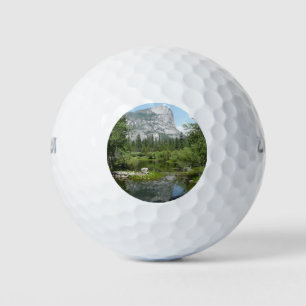 Balles De Golf Vue du lac Miroir dans le parc national de Yosemit