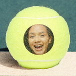Balles De Tennis Amusants Visage Complet Fermer Selfie Photo<br><div class="desc">Drôle balle de tennis photo plein visage. Personnalisez-le en ajoutant une photo carré 1x1 de vous ou du destinataire du cadeau. Unisex pour les hommes et les femmes. Convient aux enfants et aux adultes.</div>