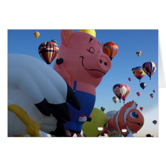 Ballon à air chaud de porc songeur (Devant horizontal)