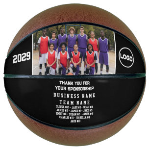 Ballon De Basket Cadeau du commanditaire de basket-ball - Photo d'é
