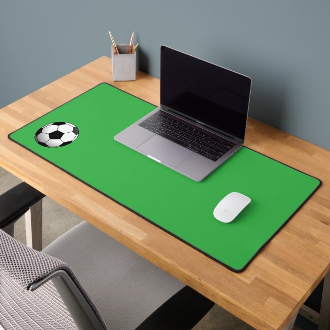 Ballon de football sur fond vert (Bureau 2)