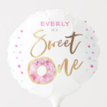 Ballon Gonflable Sweet One Kids 1st Birthday Donut avec photo<br><div class="desc">Décor de fête d'anniversaire sur le thème des beignes mignonettes avec l'illustration d'un beignet rose avec un texte en faux métal qui dit "doux". Parfait pour le 1er anniversaire d'une fille.</div>