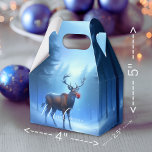 Ballotins Adorable Editable Winter Wonderland Noël<br><div class="desc">Dans une nuit d'hiver fraîche et tranquille, vous tombez inopinément sur un renne. Sur le bord majestueux de la forêt, son nez brille. Vous regardez dans les yeux de l'autre pendant un bref moment avant qu'il ne s'évanouisse comme par magie dans le ciel nocturne... C'est l'histoire derrière cette illustration de...</div>