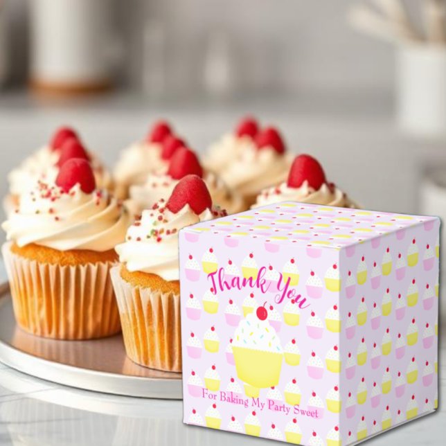 Ballotins Anniversaire de préparation de Cupcake (Créateur téléchargé)