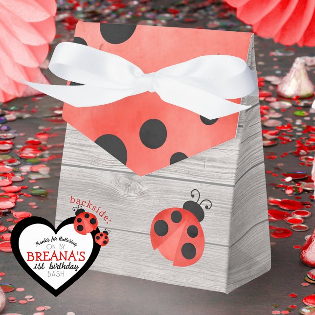 Ballotins Aquarelle Ladybug sur le traitement d'anniversaire (Grey Light Washed Wood Watercolor Ladybug Personalized Favor Gift Boxes)