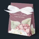 Ballotins Aquarelle rose et blanc Fleurs d'hydrangée sur le<br><div class="desc">Cette boîte-cadeau romantique à la mariage présente une aquarelle fleurie avec des hydrangées roses et blanches sur un arrière - plan de couleur rousse. De délicieux bouquets de fleurs d'hydrangée sont représentés autour de la partie inférieure.</div>