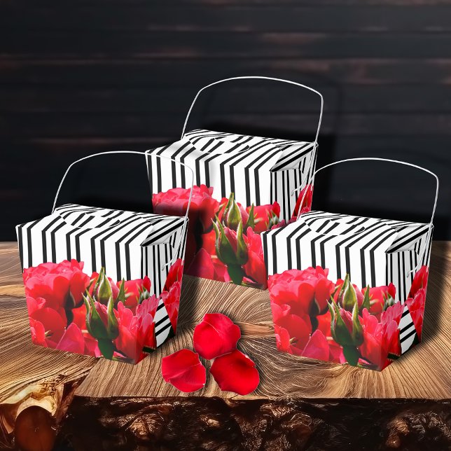 Ballotins Aquarelle Roses rouges Roses noires Blancs Sortir (Take out style favor boxes 2"w x 2"l x 2.75"h, ships flat, some assembly required.)
