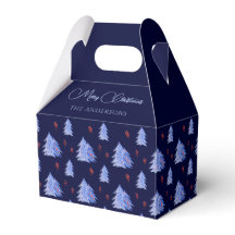 Arbres bleus de glace d'hiver Baies de houx marine