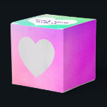 Ballotins Arc-en-ciel néon avec cœur<br><div class="desc">Cœur blanc avec les noms des jeunes mariés sur fond abstrait arc-en-ciel néon.</div>