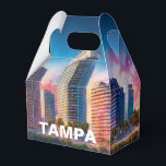 Ballotins Art abstrait de la ligne d'horizon de Tampa<br><div class="desc">Ajoutez une touche moderne à votre événement avec cette boîte de faveur avec art abstrait de la ligne d'horizon de Tampa. Parfait pour les mariages,  les fêtes ou les cadeaux d'entreprise.</div>