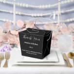 Ballotins Ballotin de traitement de fête<br><div class="desc">Cette boîte de faveur de fête est affichée dans une couleur noire élégante. Customisez cet élément et modifiez l'exemple de texte sur le vôtre. Astuce : Ajoutez simplement vos bonnes friandises et ajoutez un ruban festif.</div>