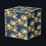 Ballotins Ballotin Party Favoriser Box-Gold Stars<br><div class="desc">Boite de faveur de fête dans un design d'impression festif d'étoiles d'or. Couleur bleu marine Personnaliser cet article ou acheter tel quel. Image stock</div>