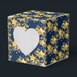 Ballotins Ballotin Party Favoriser Box-Gold Stars<br><div class="desc">Boite de faveur de fête dans un design d'impression festif d'étoiles d'or. Couleur bleu marine Personnaliser cet article ou acheter tel quel. Image stock</div>