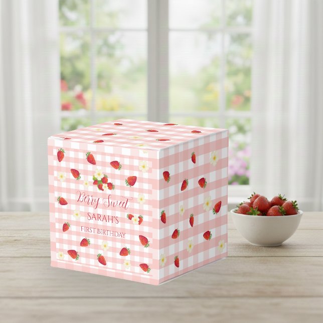 Ballotins Berry Sweet Strawberry 1st Birthday Party Gift  (Berry Sweet Strawberry 1st Birthday Party Gift Favor Boxes)