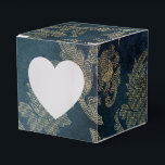 Ballotins Bleu et or Vintage Fairytale Damask modèle<br><div class="desc">Ballotin vintage grungy en accents de faux or et bleu.</div>