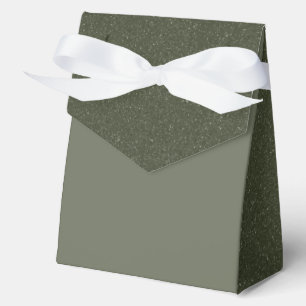 Ballotins Boîte à faveurs dessus Mousse verte et paillettes