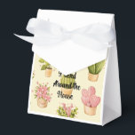 Ballotins Boîte à faveurs petite tente avec ruban avec citat<br><div class="desc">Ajoutez une touche personnelle à vos occasions spéciales avec cette boîte cadeau personnalisée petite tente avec le design charmant "Avoir une belle plante est comme avoir un ami à la maison". Parfaites pour les mariages, les anniversaires, les événements d'entreprise et plus encore, ces boîtes cadeaux sont aussi uniques que vos...</div>