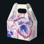 Ballotins Boîte de bonbonnière de mariage florale rose Prett<br><div class="desc">Boîtes de bonbonnière de gâteau de mariage florales rose Pretty Pansy,  entièrement personnalisables. Conçues à partir de l'une de mes peintures à l'aquarelle.</div>
