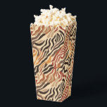 Ballotins Boîte de cadeau à motif animalier<br><div class="desc">Cette boîte de cadeau est présentée avec un motif animalier de safari en plusieurs couleurs marron.
Personnalisez cet article ou achetez-le tel quel.
Conseil : Ajoutez vos friandises et un ruban festif.
Image de stock</div>