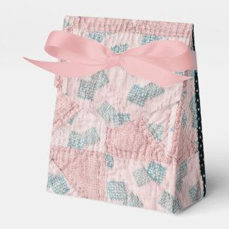 Ballotins Boîte de cadeau fausse piquée