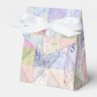 Ballotins Boîte de cadeau fausse piquée