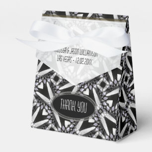 Ballotins Boîte de faveur de motif noir et blanc   Tribal mo