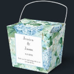 Ballotins Boîte de friandises à motif d'hortensia pour fête<br><div class="desc">La boîte de faveurs de fête est présentée avec une impression florale d'hortensia. 
Personnalisez cet article et remplacez le texte d'exemple par le vôtre.
Conseil : il suffit d'ajouter vos délicieuses friandises et un ruban de fête.



Image sous licence</div>