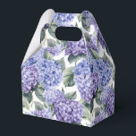 Ballotins Boîte de friandises à motif d'hortensia pour fête<br><div class="desc">La boîte de faveurs de fête est présentée avec une impression florale d'hortensia. 
Personnalisez cet article ou achetez-le tel quel.
Conseil : il suffit d'ajouter vos excellentes friandises et un ruban de fête.



Image sous licence</div>