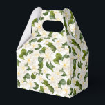 Ballotins Boîte de friandises à thème floral Gardenia<br><div class="desc">La boîte de friandises pour les invités de fête est présentée avec une belle impression florale de gardenia blanc. 
Personnalisez cet article ou achetez-le tel quel.
Conseil : il suffit d'ajouter vos excellentes friandises et un ruban de fête.



Image sous licence</div>