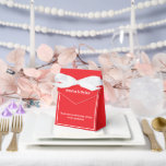 Ballotins Boîte de friandises pour fête<br><div class="desc">Cette boîte de cadeaux de fête est présentée dans une couleur rouge et blanc élégante.</div>