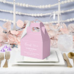 Ballotins Boîte de friandises pour fête<br><div class="desc">La boîte de faveur de fête est présentée dans une élégante couleur mauve.
Personnalisez cet article et remplacez le texte d'exemple par le vôtre.
Conseil : il suffit d'ajouter vos délicieuses friandises et un ruban de fête.</div>