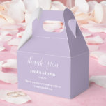 Ballotins Boîte de friandises pour fête<br><div class="desc">La boîte de faveur de fête est présentée dans une élégante couleur lavande.
Personnalisez cet article et remplacez le texte d'exemple par le vôtre.
Astuce : il suffit d'ajouter vos délicieuses friandises et un ruban de fête.</div>