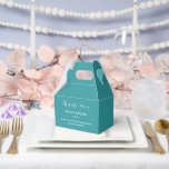 Ballotins Boîte de friandises pour fête<br><div class="desc">La boîte de faveur de fête est présentée dans une élégante couleur sarcelle.
Personnalisez cet article et remplacez le texte d'exemple par le vôtre.
Astuce : il suffit d'ajouter vos délicieuses friandises et un ruban de fête.</div>